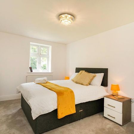 ✰Onpoint -Large 2 Bedroom Apt With Parking!✰ Nottingham Ngoại thất bức ảnh