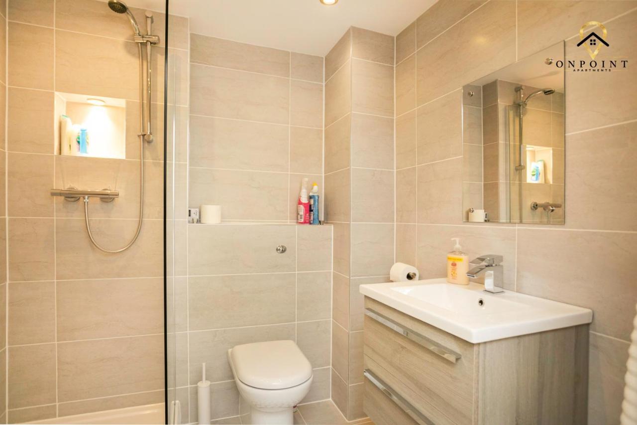 ✰Onpoint -Large 2 Bedroom Apt With Parking!✰ Nottingham Ngoại thất bức ảnh