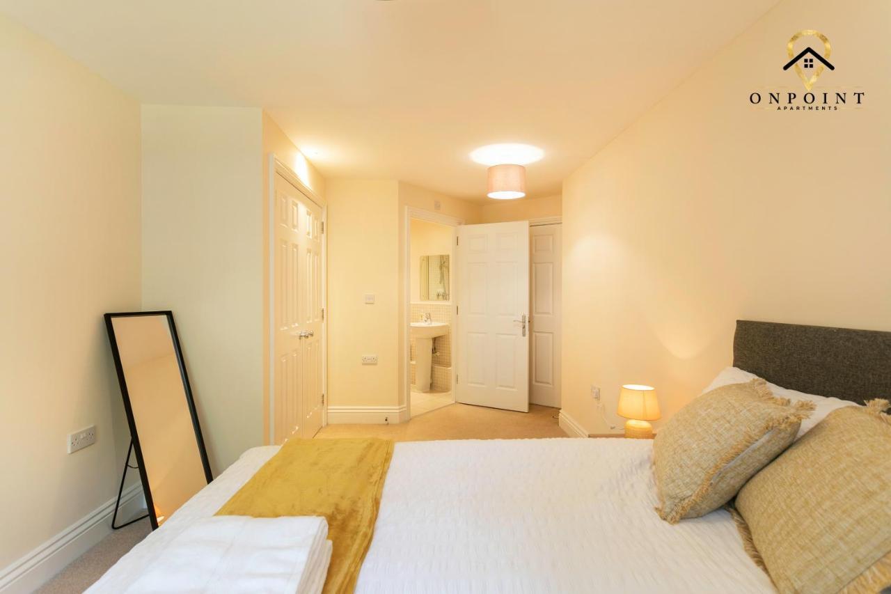 ✰Onpoint -Large 2 Bedroom Apt With Parking!✰ Nottingham Ngoại thất bức ảnh